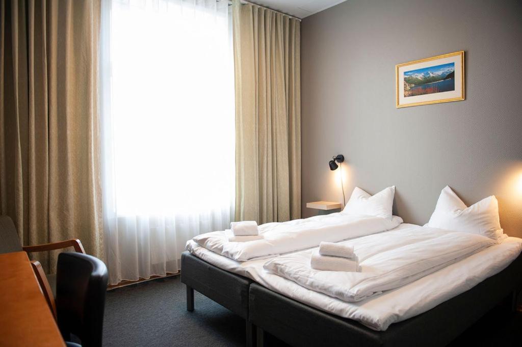 Henriks Hotell シェーエン エクステリア 写真
